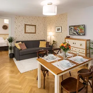 Seno6 Apartman